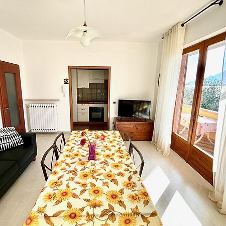 شقة Casa Edda برنزوني سول جاردا المظهر الخارجي الصورة